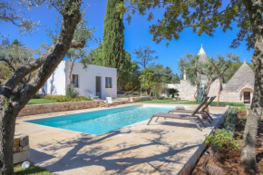TD Trulli Tortorella with Nature Pool & Sauna